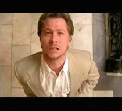 Cinéma - "J'ai toujours adoré ces petits moments de calme avant la tempête". 
De quel film est tirée cette réplique ?