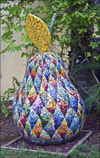 Laquelle est une poire ?