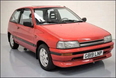 Qui a chanté "Gimme The Funk!" en 1982 ?