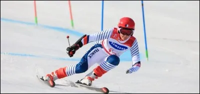 Que franchissent les slalomeurs ?