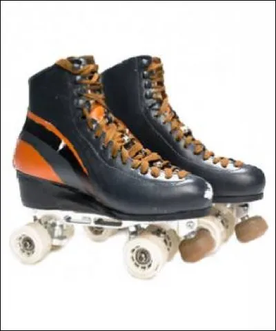 A qui appartiennent ces patins à roulettes ?
