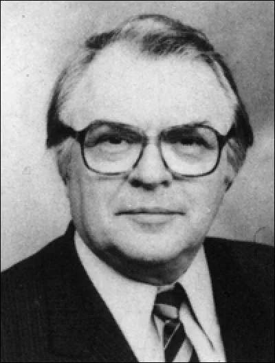 Cet ancien maire de Lille porte le nom d'un village situé dans le même département. Ils se nomment...