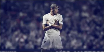 Dans quel club a-t-il joué de 2015 à 2018 ?