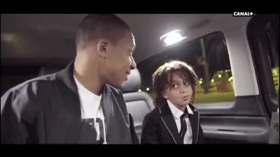 Comment se prénomment ses frères ?