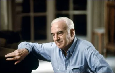 Ce cinéaste (1924 - 2000), qui a réalisé "Les choses de la vie", "Une histoire simple", "Un coeur en hiver", c'est Claude...