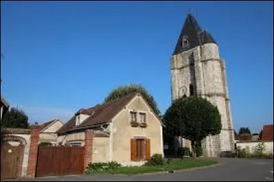 Je vous emmène à Lormaye, où nous verrons la tour du Pilori. Village de l'arrondissement de Dreux, il se situe dans le département ...