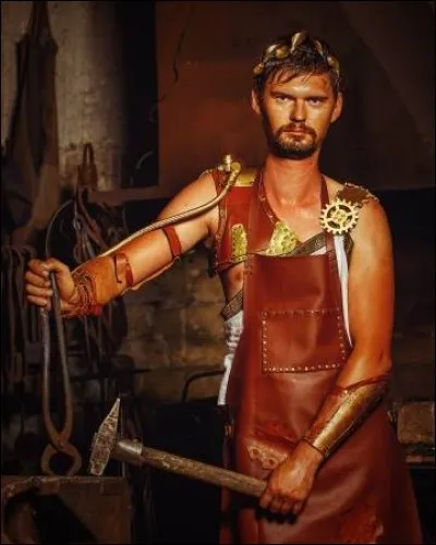 Dieu du feu et patron des forgerons. Qui est-il ?