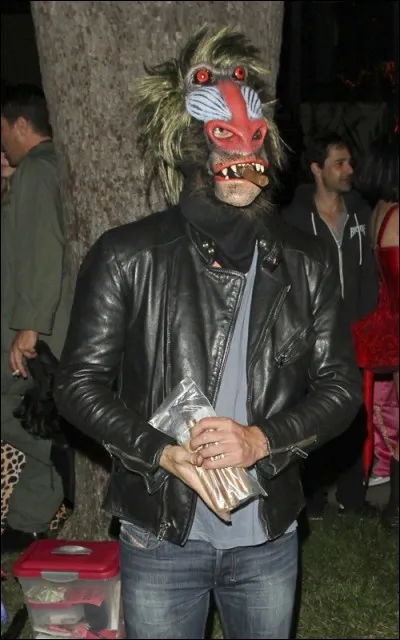 Comme maître du monde, on a vu mieux !