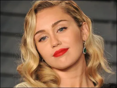 Quel titre a chanté Miley Cyrus ?
