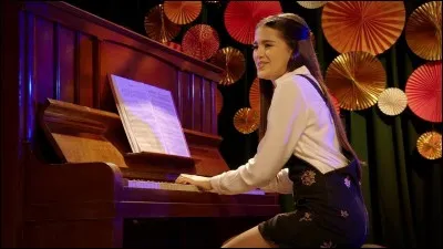 Comment s'appelle le conservatoire où elle étudie ?