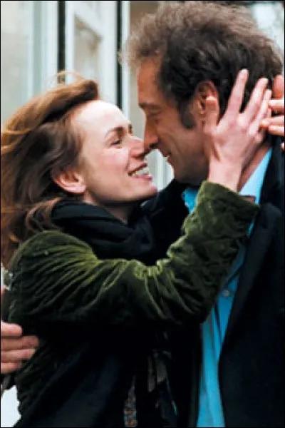 Dans ce film réalisé par Pierre Jolivet, sorti en 2007, elle est Elsa. L'homme joué par Vincent Lindon, qui est attiré par elle, va charger un détective privé d'enquêter sur sa vie. Quel est ce film ?