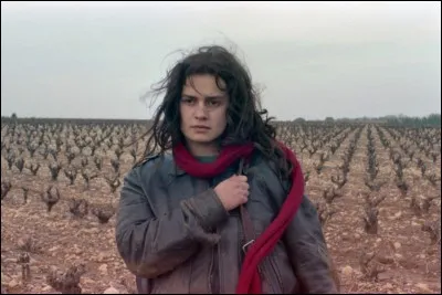 En 1986, elle reçoit, à 19 ans, le César de la meilleure actrice pour son rôle de Mona dans "Sans toit ni loi". Qui est la réalisatrice du film ?