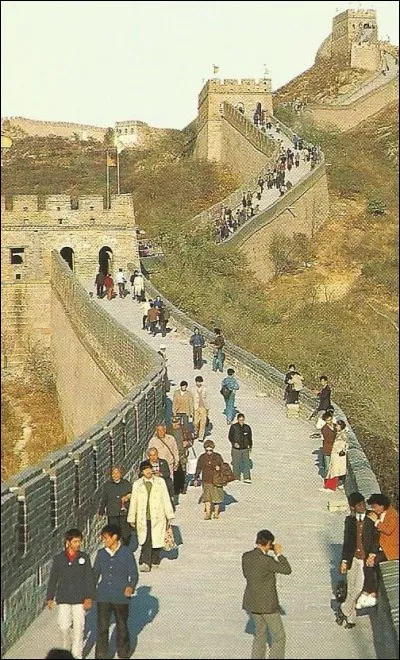 Sur quelle longueur totale a été édifiée la muraille de Chine ?