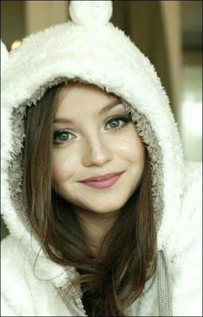 Quel personnage interprète-t-elle dans ''Soy Luna'' ?