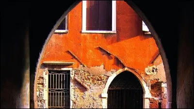 Quel roman Vincent Engel a-t-il publié en 2016 ?