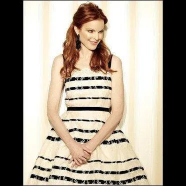 Dans quelle srie joue cette actrice ?