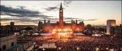 Ottawa, la capitale du Canada, a un décalage de six heures par rapport à la France. Donc, si en France il est 17 heures, à Ottawa l'horloge affiche...