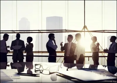 Comment se nomme l'entreprise de Fuze III dans sa s&eacute;rie "Minecraft Mod&eacute;e" ?