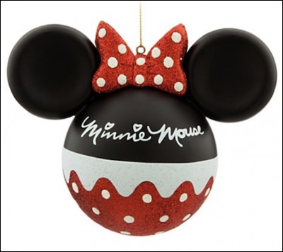 J'espère que tout le monde a reconnu la boule de Minnie !
Mickey et Minnie ont-ils le même âge ?