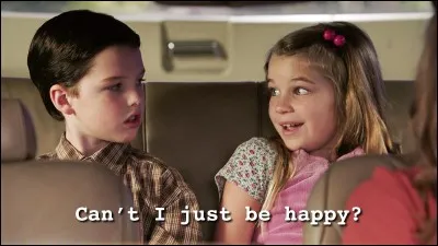 Au niveau de leurs centres d'intérêt, Missy, la sur jumelle de Sheldon, est...