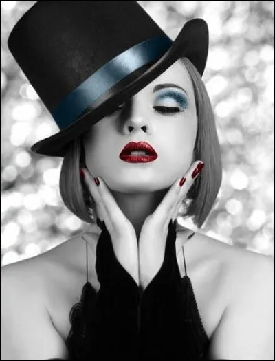 Qui regrettait que l'apparence des femmes ait changé dans sa chanson "Elles portent un blouson noir, elles fument le cigare... où sont les femmes avec leurs gestes pleins de charme" ?