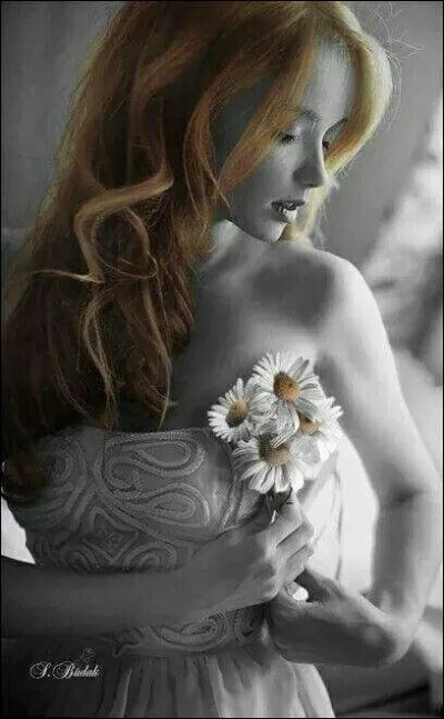 Quelle écrivaine célèbre adoptera des vêtements masculins et le pseudonyme masculin également de "George Sand" ?