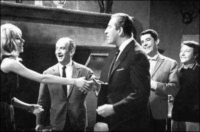 Dans quel film Mireille Darc joue-t-elle sa fille ?