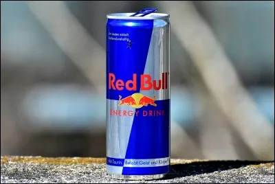 Complétez le slogan publicitaire : "Red Bull vous donne ...." ?
