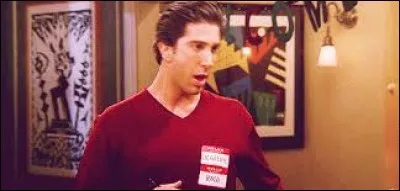 Dans l'épisode 22 de la saison 9, Ross invite les autres à venir l'écouter lors d'une conférence. Où se tient-elle ?