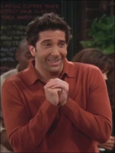 Qui apprend à Ross, par inadvertance, le sexe de son bébé ?