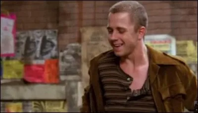 Giovanini Ribisi apparaît pour la première fois dans la saison 2. Il va pourtant devenir un personnage récurrent dans un autre rôle. Lequel ?