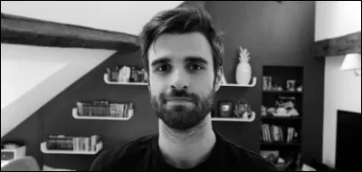 Comment s'appelle son fr&egrave;re ?