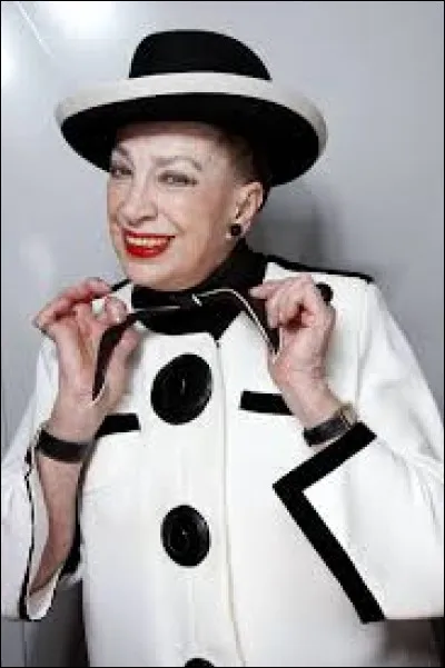 Quand Geneviève de Fontenay a-t-elle quitté la Société Miss France ?