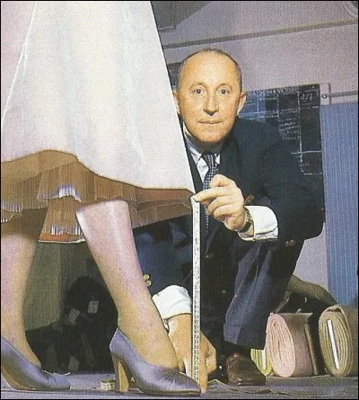 Qui est cet homme, créateur du "new look", qui décède en octobre 1957 ?
