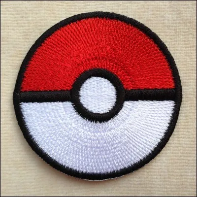Derrière question : aimes-tu Pokémon ?