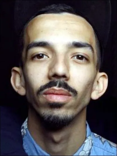 Qui faut-il associer pour former un duo avec la personne propos&eacute;e ?