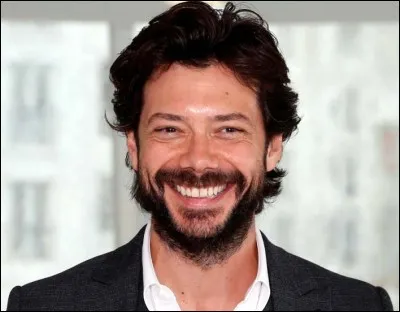 Qui faut-il associer pour former un duo avec la personne propos&eacute;e ?