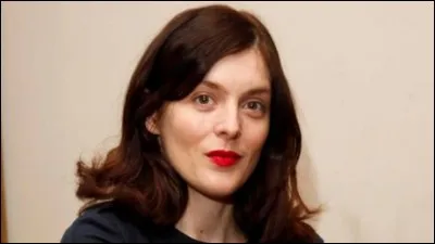 Cette actrice, née en 1973, est passée à la réalisation. En 2011, son deuxième long métrage, "La guerre est déclarée", a obtenu plusieurs prix et remporté un grand succès avec 830 000 entrées. C'est :