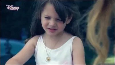 Que représente le pendentif de Sol ?