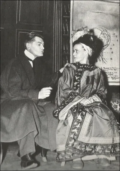 En 1955, quelle actrice joue aux côtés de Jean Marais dans Pygmalion de Bernard Shaw ?
