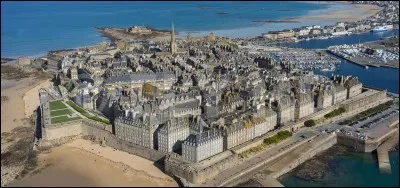 Est-ce en Normandie ou en Bretagne ?