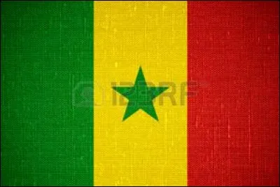 À quel pays appartient ce drapeau ?