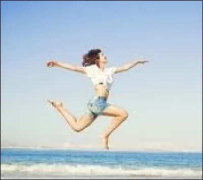 Ils commencent par nous dire qu'elle est abonnée à Marie-Claire mais quel est ce groupe ?