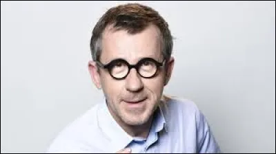 Quel est le nom de famille de Jamy ?