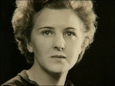 Quelle était la profession d'Eva Braun ?