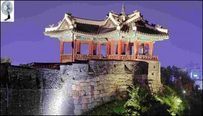 Peur, appareillage ménager !
Allons en Corée du sud. Comme tout le monde les Coréens ont peur de mourir. Mais, dans ce pays, ils éprouvent une peur de mourir bien particulière. Même le gouvernement sud-coréen a émis une recommandation à ce sujet.
Quelle est cette peur ?