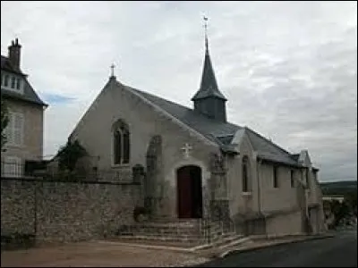 Ancienne commune du Centre-Val-de-Loire, Coulanges se situe dans le département ...