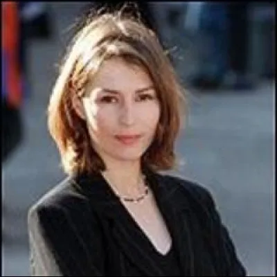 Lorsque Ross reçoit un message de son ex-femme, que lui annonce-t-elle ?