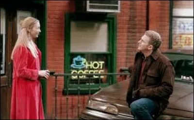 Quelle demande son nouveau petit-ami fait-il à Phoebe ?