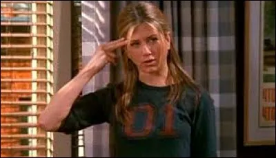 Quelle partie de son corps Rachel ne supporte-t-elle pas qu'on lui touche ?